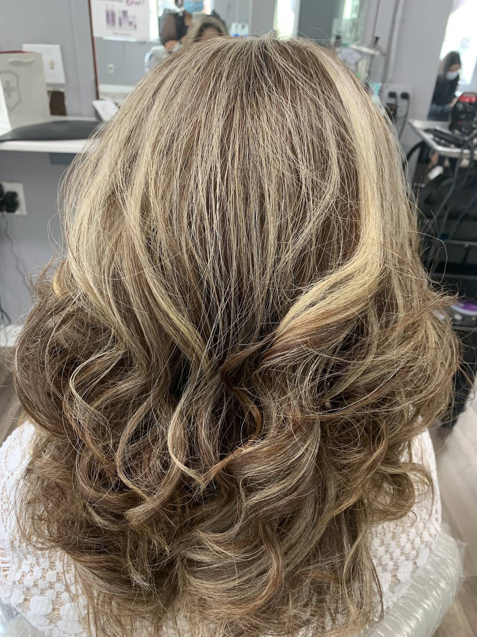Ladis Beauty Salon gallery photo